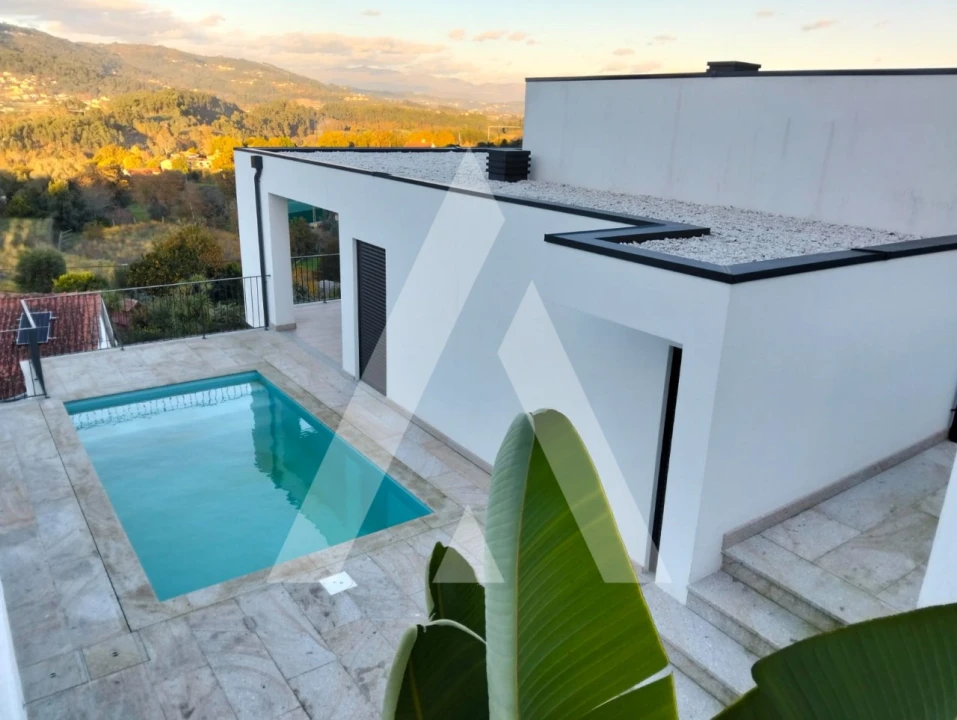 Moradia T3 para Venda em Ribeira Foto 34