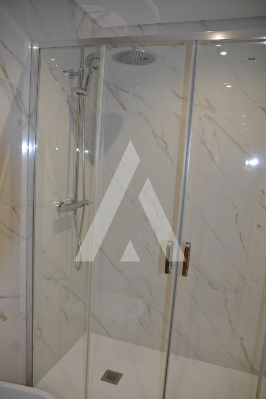 Moradia T3 para Venda em Ribeira Foto 22