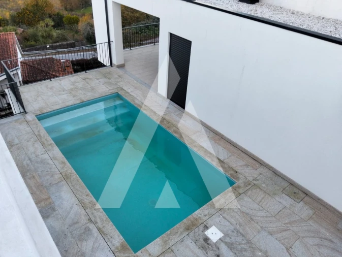 Moradia T3 para Venda em Ribeira Foto 30