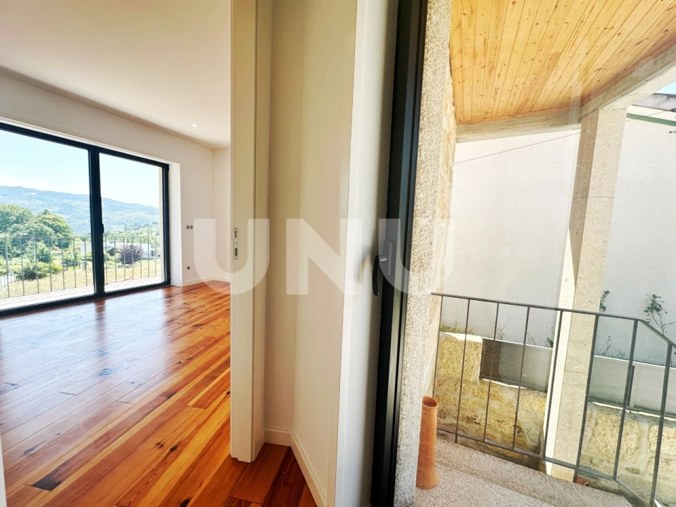 Moradia T2 para Venda em Sande e São Lourenço Foto 16