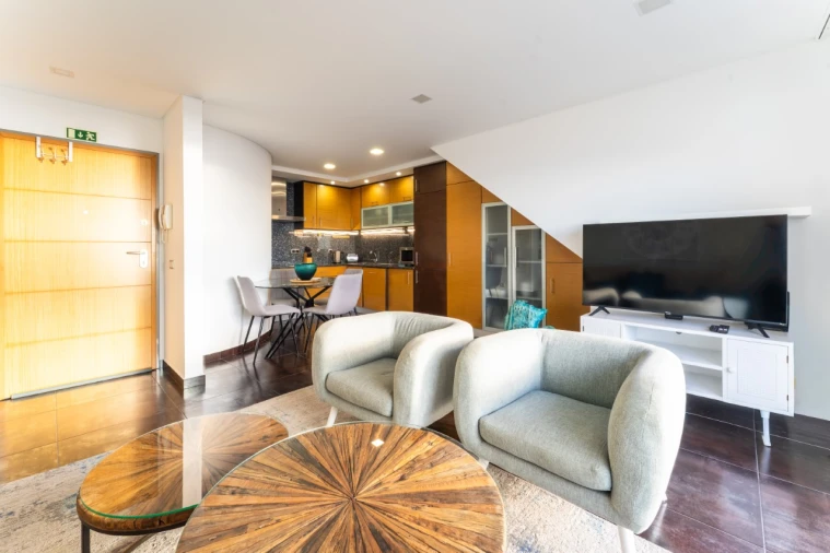 Apartamento T2 para Venda em Nazare Foto 6