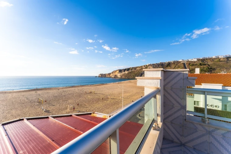 Apartamento T2 para Venda em Nazare Foto 33