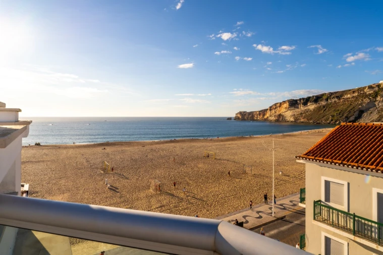 Apartamento T2 para Venda em Nazare Foto 2