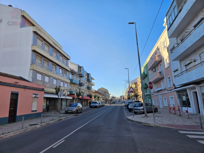 Apartamento T2 para Venda em Baixa da Banheira e Vale da Amoreira Foto 8