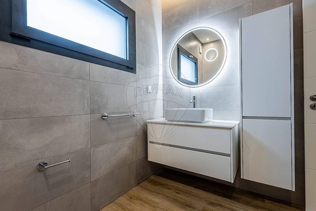 Moradia T3 para Venda em Aveiras de Cima Foto 25