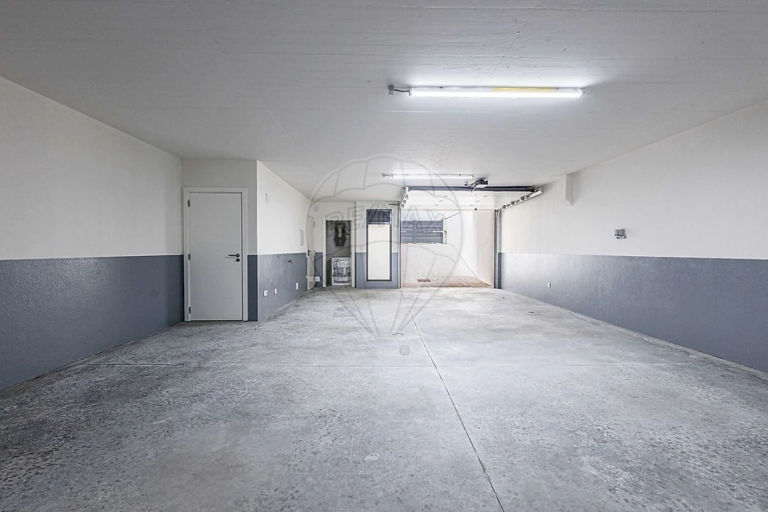 Moradia T3 para Venda em Aveiras de Cima Foto 46