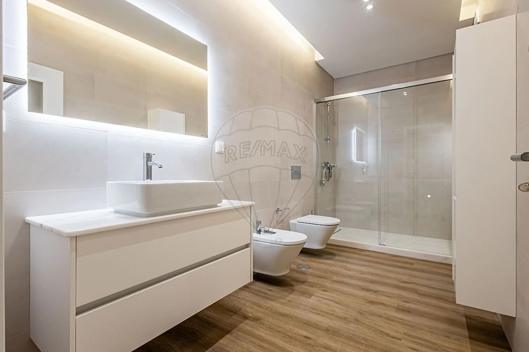 Moradia T3 para Venda em Aveiras de Cima Foto 38