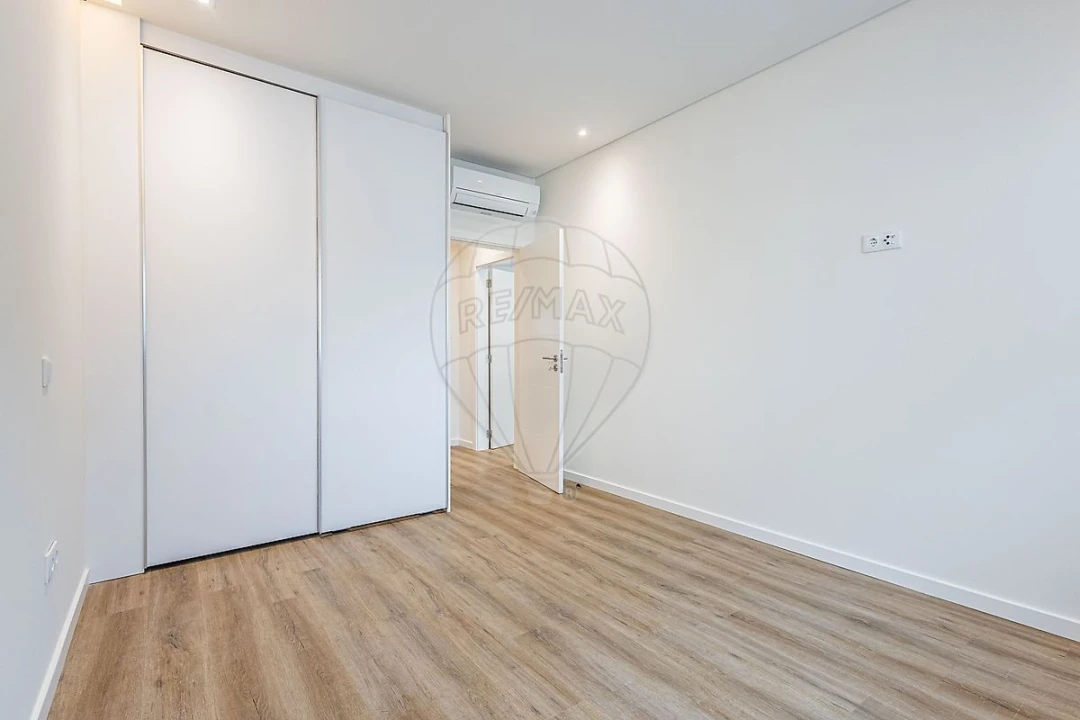 Moradia T3 para Venda em Aveiras de Cima Foto 35