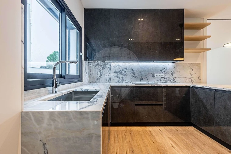 Moradia T4 para Venda em Aveiras de Cima Foto 14