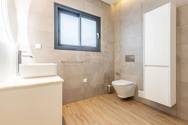 Moradia T4 para Venda em Aveiras de Cima Foto 33