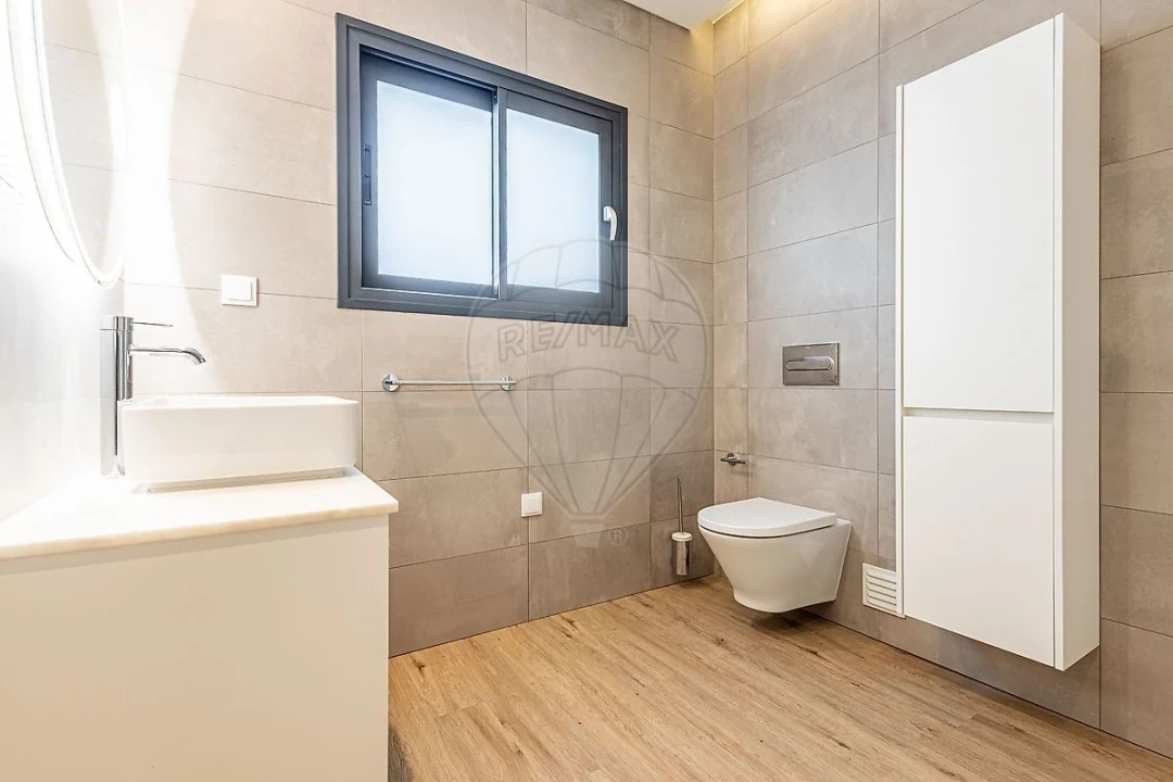 Moradia T4 para Venda em Aveiras de Cima Foto 33