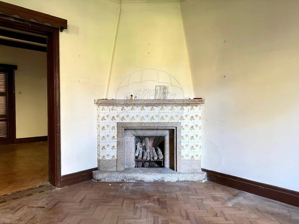 Moradia T6 para Venda em Moreira Foto 19