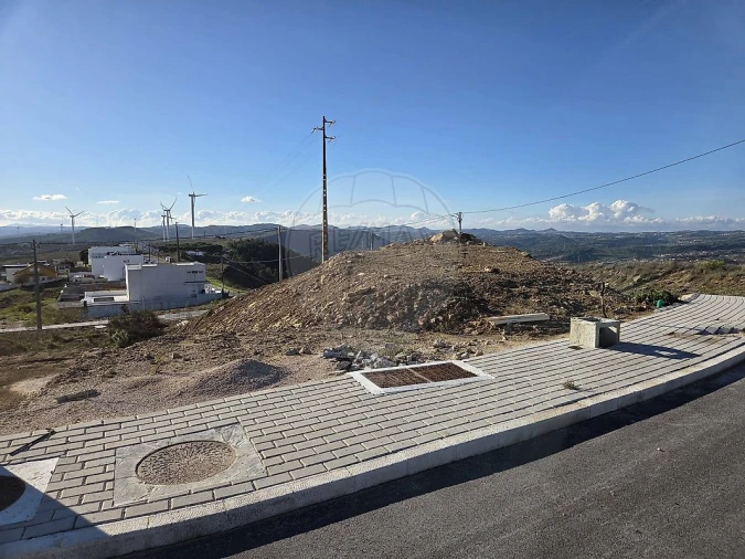 Terreno para Venda em Vialonga Foto 4