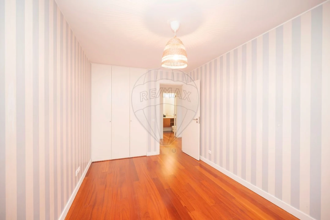 Apartamento T3 para Arrendamento em Belém Foto 21