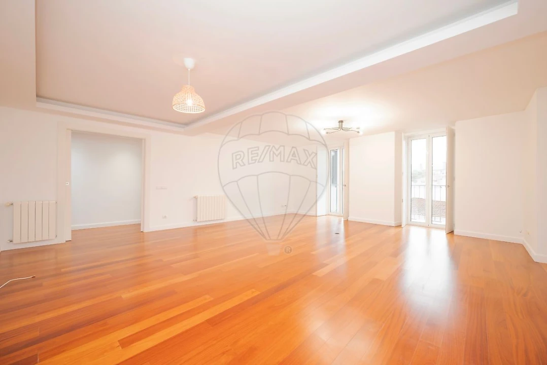 Apartamento T3 para Arrendamento em Belém Foto 34