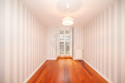 Apartamento T3 para Arrendamento em Belém