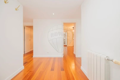 Apartamento T3 para Arrendamento em Belém