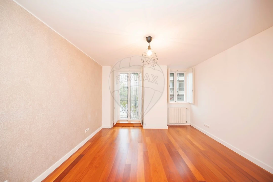 Apartamento T3 para Arrendamento em Belém Foto 16