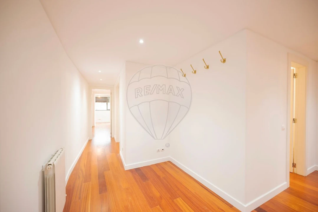Apartamento T3 para Arrendamento em Belém Foto 6