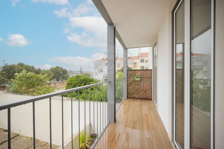 Apartamento T3 para Arrendamento em Belém Foto 35