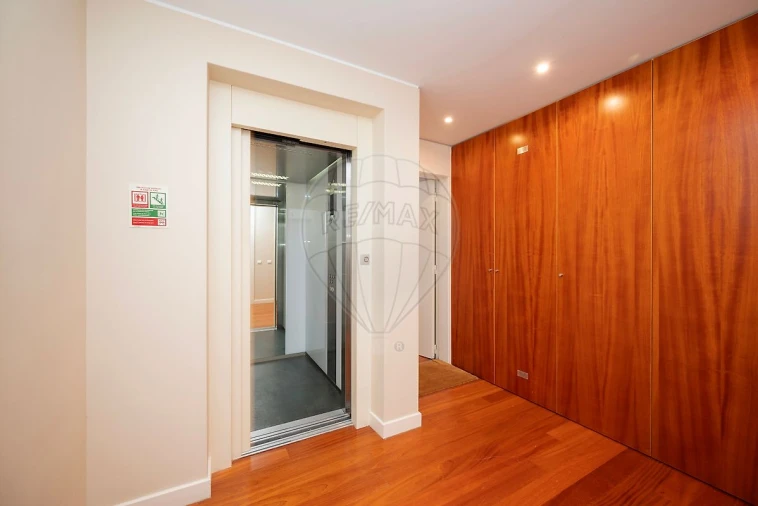 Apartamento T3 para Arrendamento em Belém Foto 4