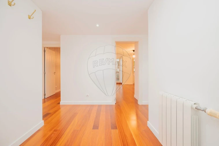Apartamento T3 para Arrendamento em Belém Foto 14
