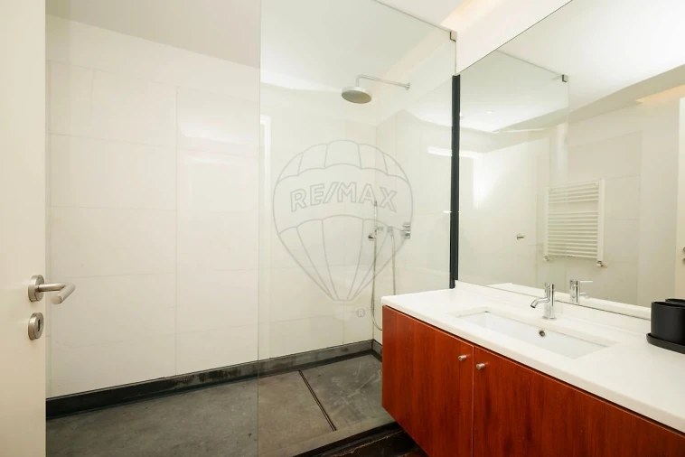 Apartamento T3 para Arrendamento em Belém Foto 18