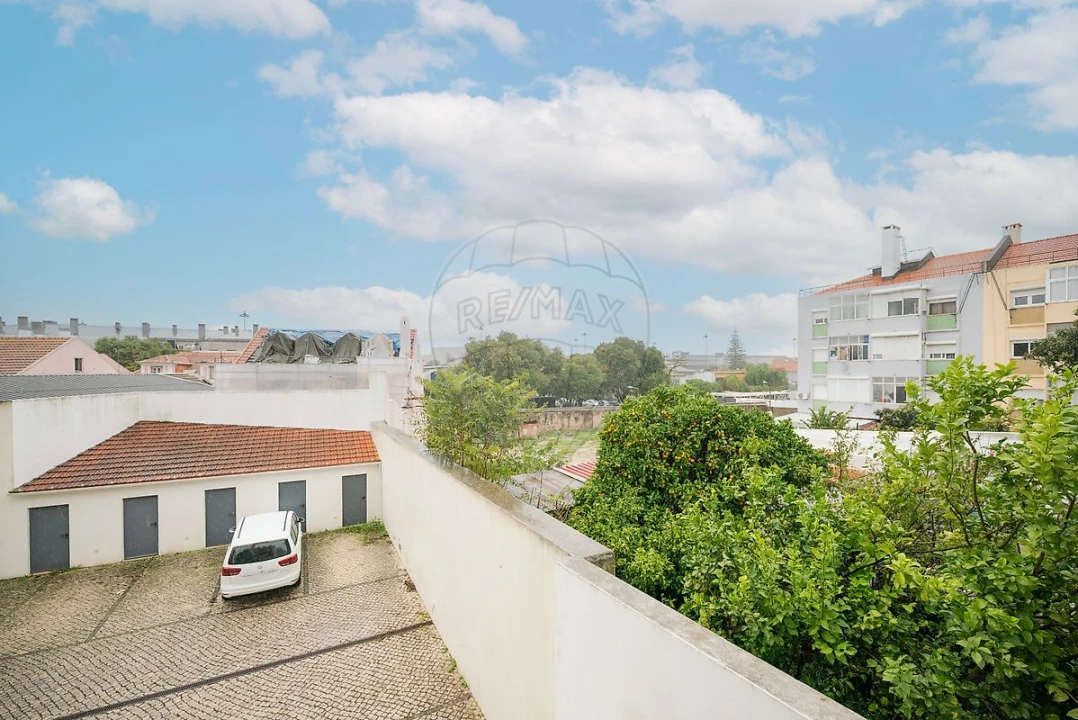 Apartamento T3 para Arrendamento em Belém Foto 11