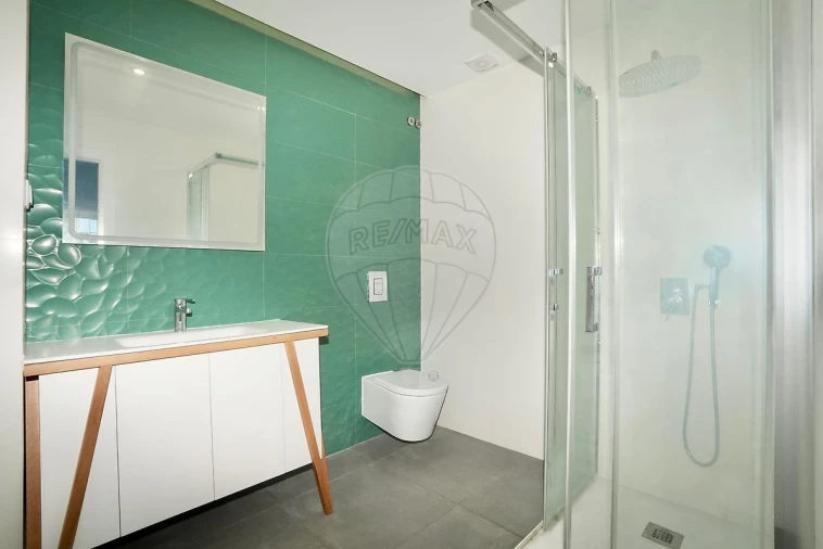 Apartamento T3 para Venda em Santo António Foto 25