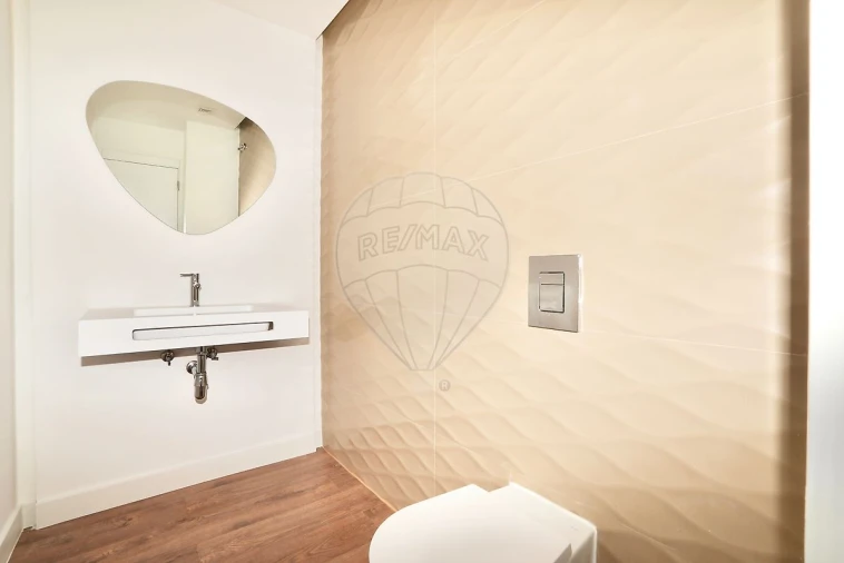 Apartamento T3 para Venda em Santo António Foto 12