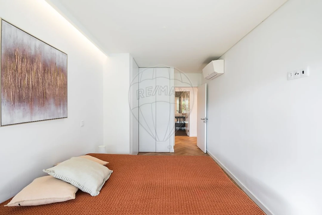 Apartamento T2 para Venda em Cascais e Estoril Foto 5