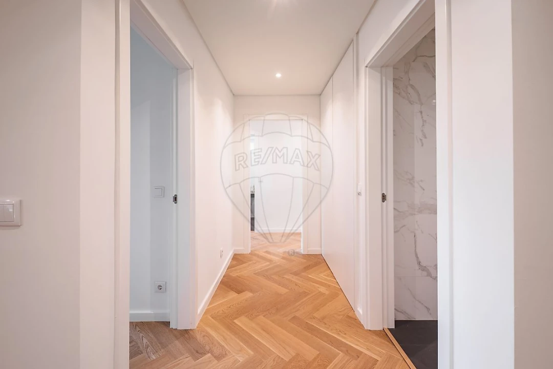 Apartamento T2 para Venda em Cascais e Estoril Foto 4