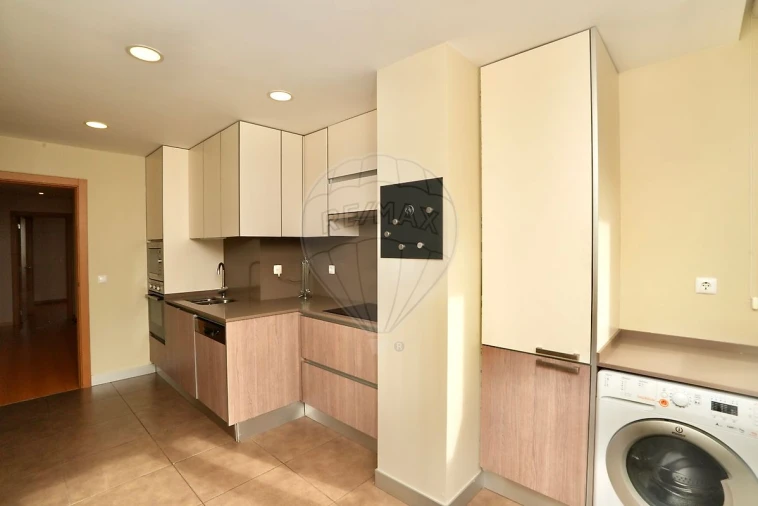 Apartamento T2 para Venda em Alverca do Ribatejo e Sobralinho Foto 4