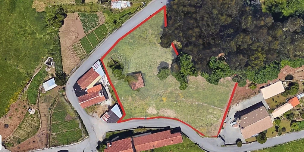 Moradia T2 para Venda em Macieira de Cambra Foto 12