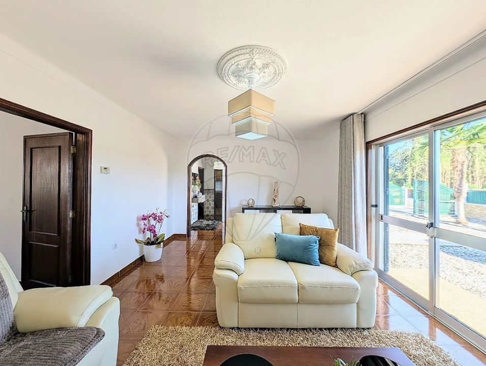 Moradia T2 para Venda em Valega Foto 6