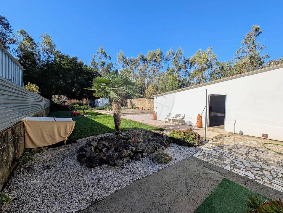 Moradia T2 para Venda em Valega Foto 36