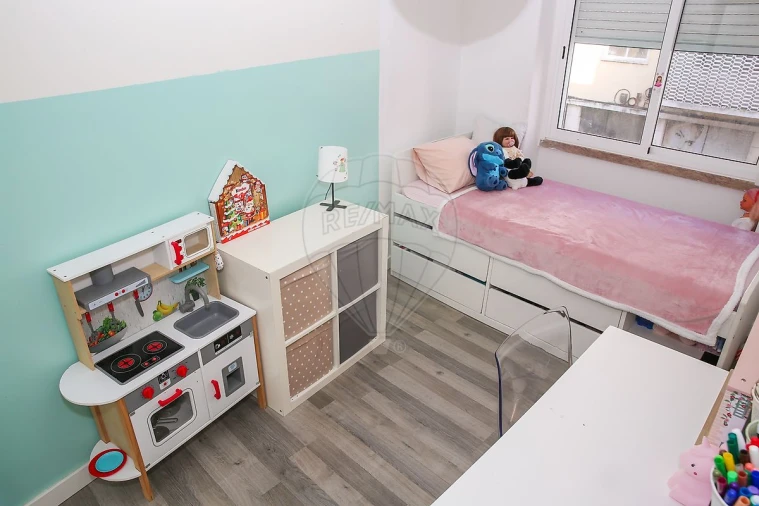 Apartamento T2 para Venda em Queluz e Belas Foto 17