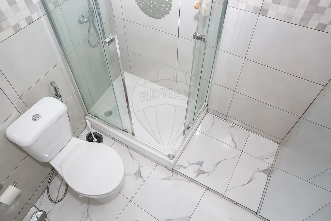 Apartamento T2 para Venda em Queluz e Belas Foto 16