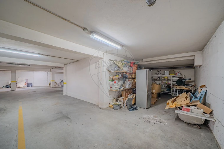 Apartamento T3 para Venda em Recardães e Espinhel Foto 17