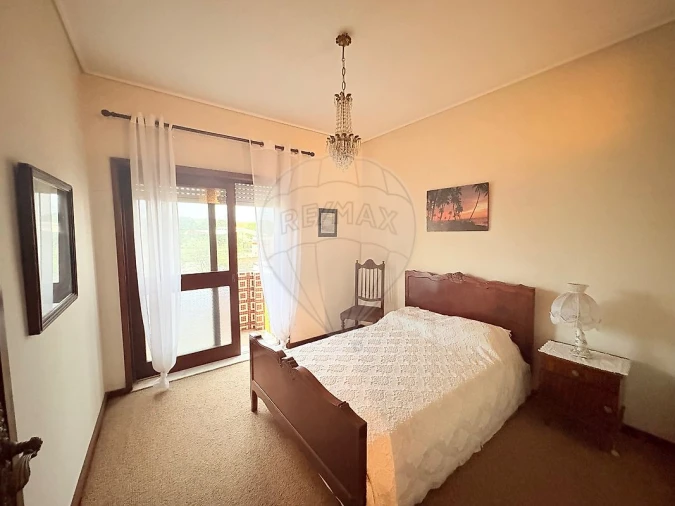 Apartamento T2 para Venda em Espinho Foto 7