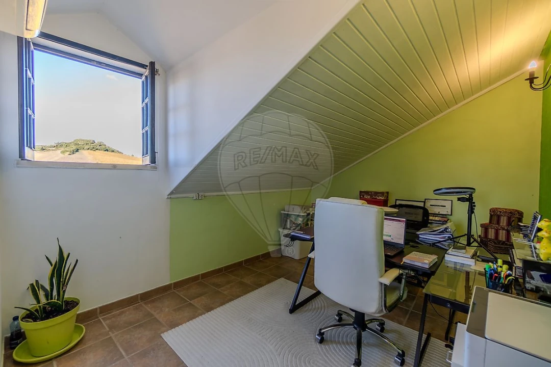 Moradia T3 para Venda em Arruda dos Vinhos Foto 36