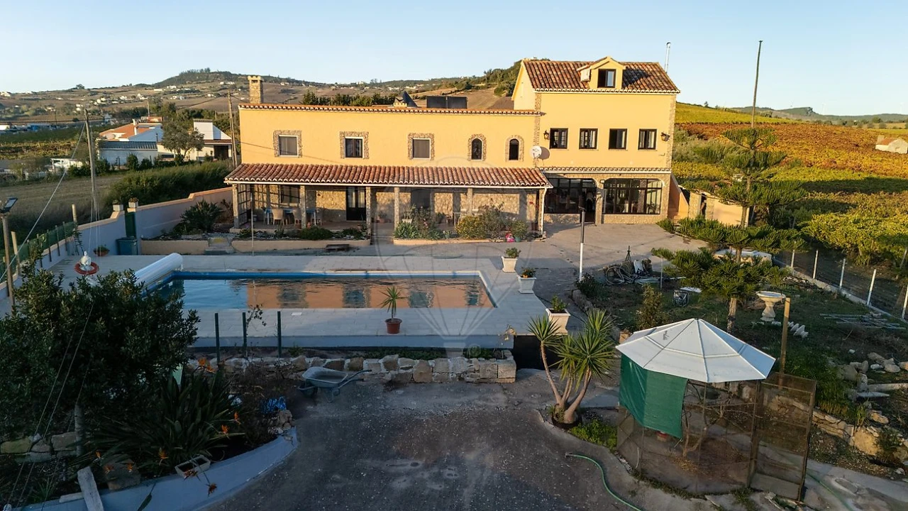 Moradia T3 para Venda em Arruda dos Vinhos Foto 11