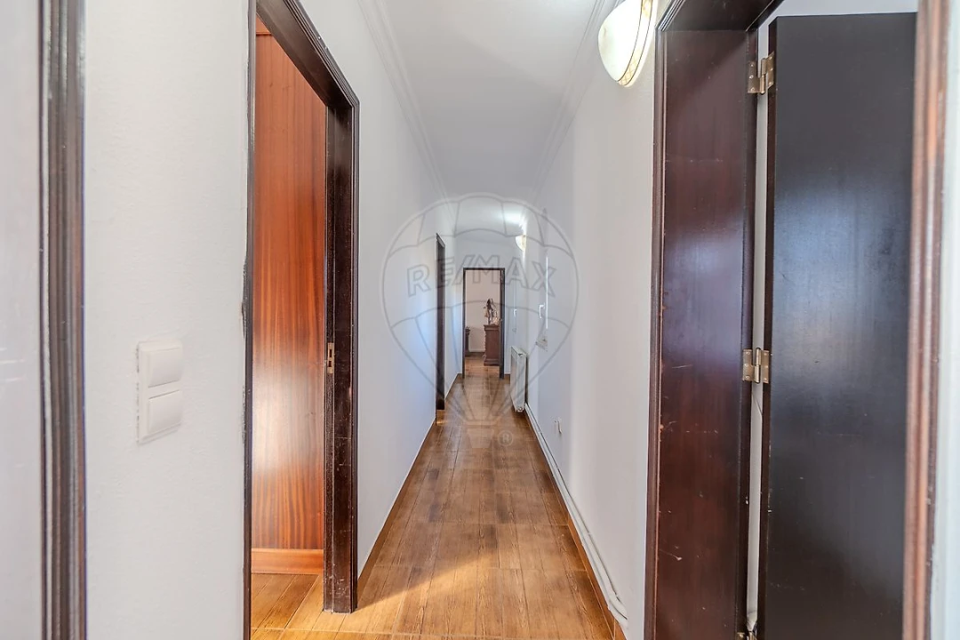 Moradia T3 para Venda em Arruda dos Vinhos Foto 22