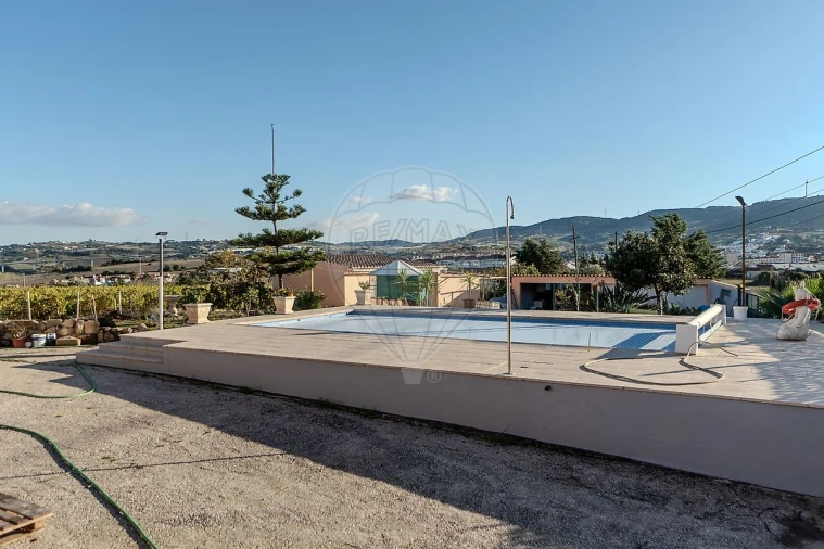 Moradia T3 para Venda em Arruda dos Vinhos Foto 42