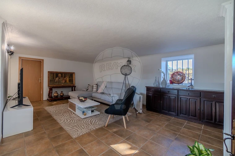 Moradia T3 para Venda em Arruda dos Vinhos Foto 3