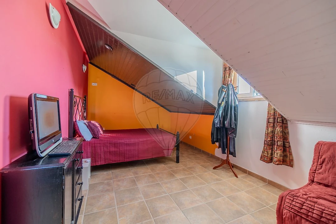 Moradia T3 para Venda em Arruda dos Vinhos Foto 37