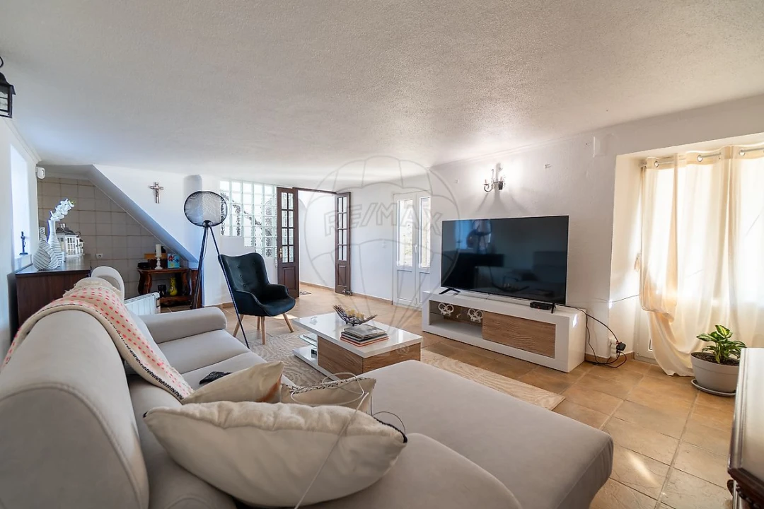 Moradia T3 para Venda em Arruda dos Vinhos Foto 2