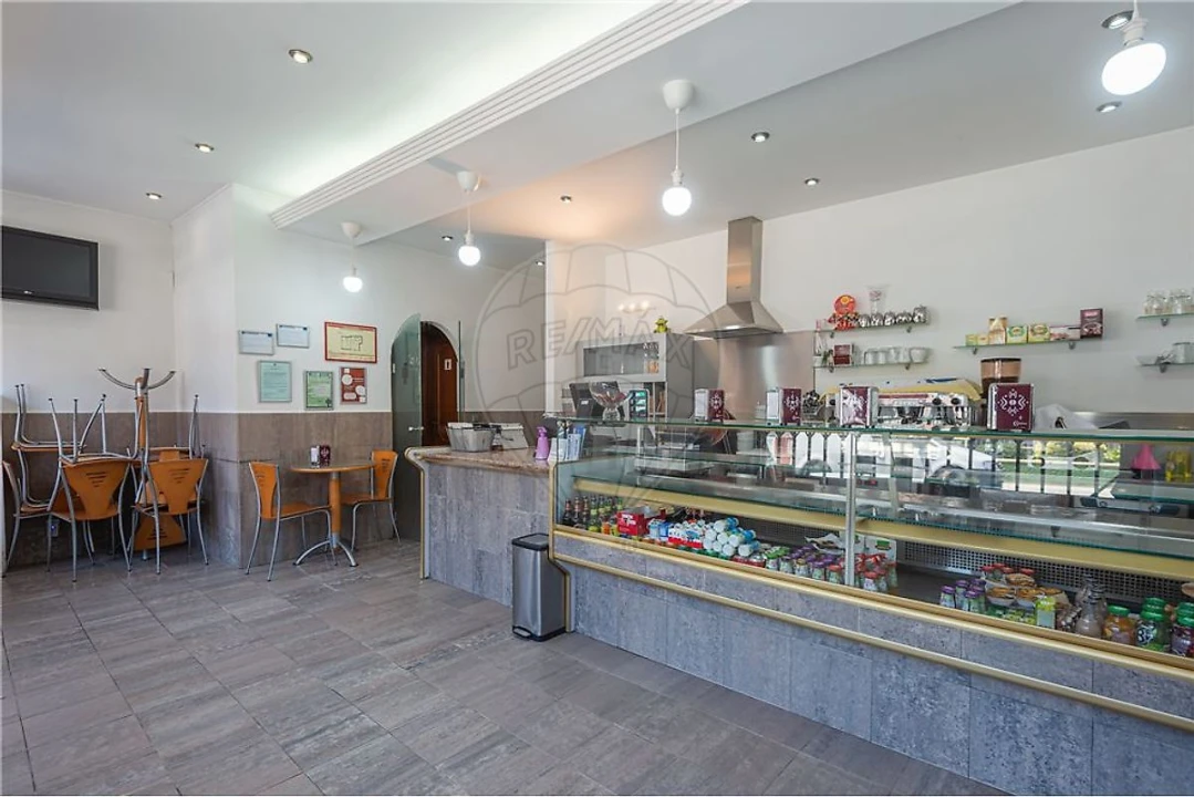 Loja para Venda em Rio Tinto Foto 3