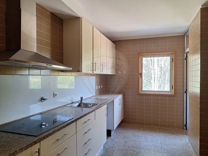 Apartamento T3 para Venda em Moreira Foto 8