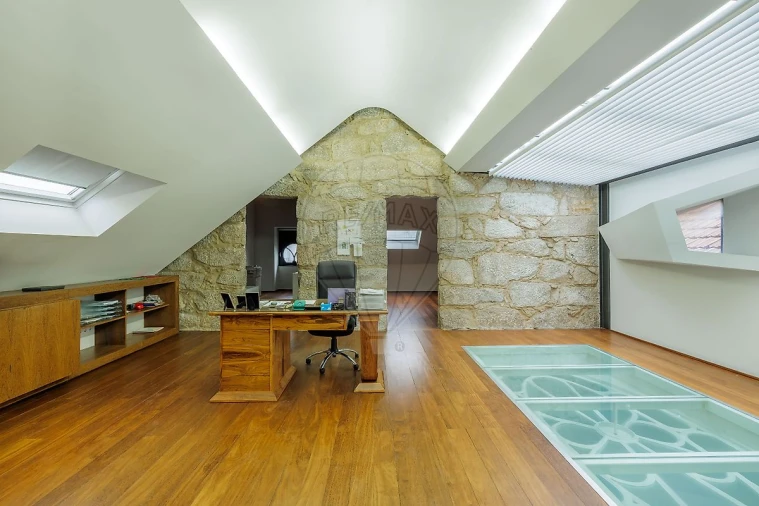 Prédio para Venda em Cedofeita, Santo Ildefonso, Sé, Miragaia, São Nicolau e Vitória Foto 33